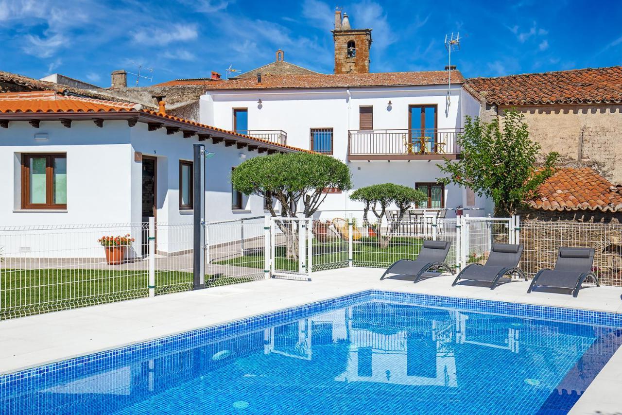 Apartamentos Rurales Cielo De Monfraguee Malpartida De Plasencia Eksteriør billede