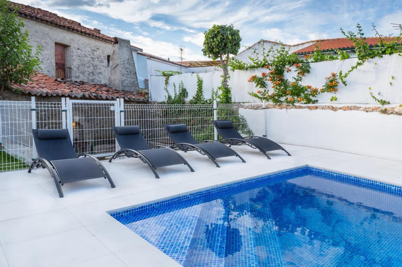 Apartamentos Rurales Cielo De Monfraguee Malpartida De Plasencia Eksteriør billede